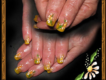 pose d'ongles acrylique et dessins sur ongles